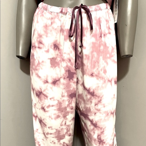 NWT GORGEOUS IN BLOOM PINK & WHITE 2~PIECE PJ SET Sz Small - Picture 7 of 8